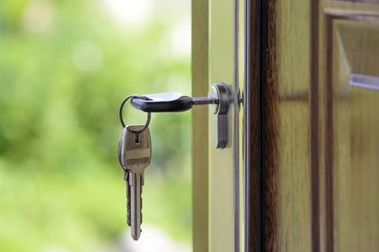 Ouverture de porte Paris 4