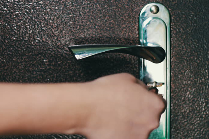 ouverture de porte a paris 10
